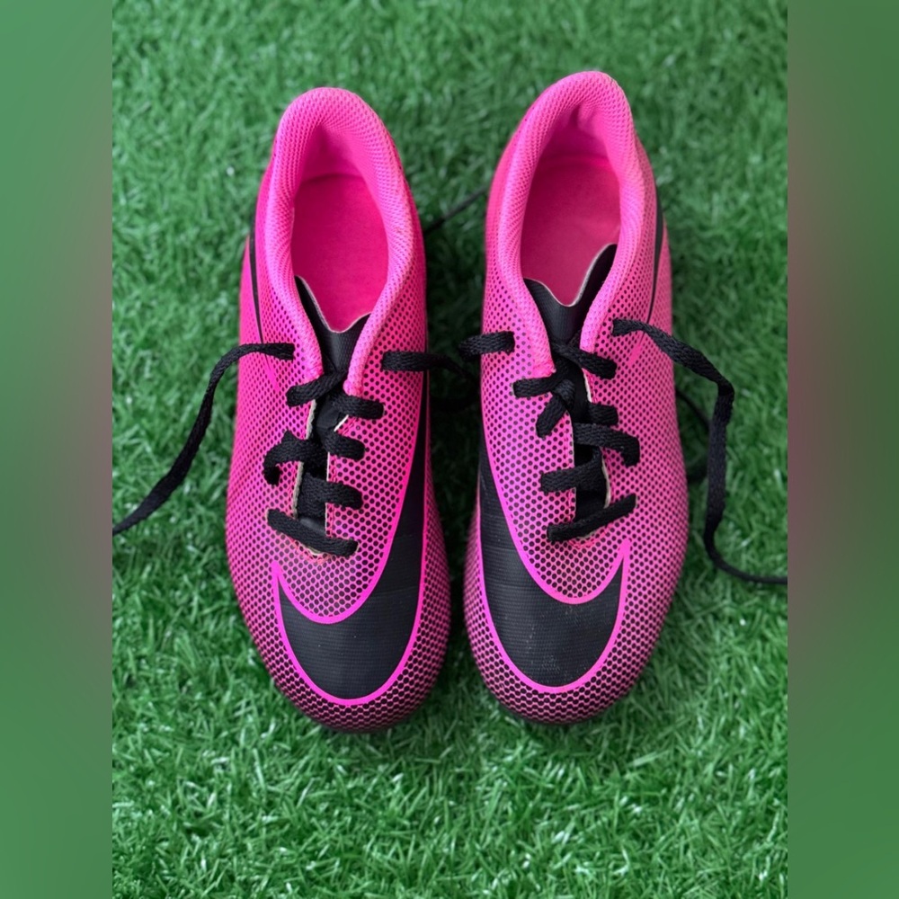 Nike Kids Pink and Black Cleats Size 13C